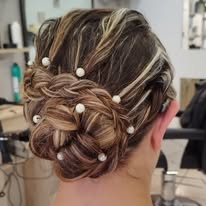 Chignon pour soirées et mariages